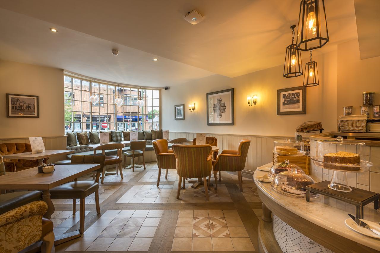 The Three Swans Hotel, Hungerford, Berkshire Buitenkant foto